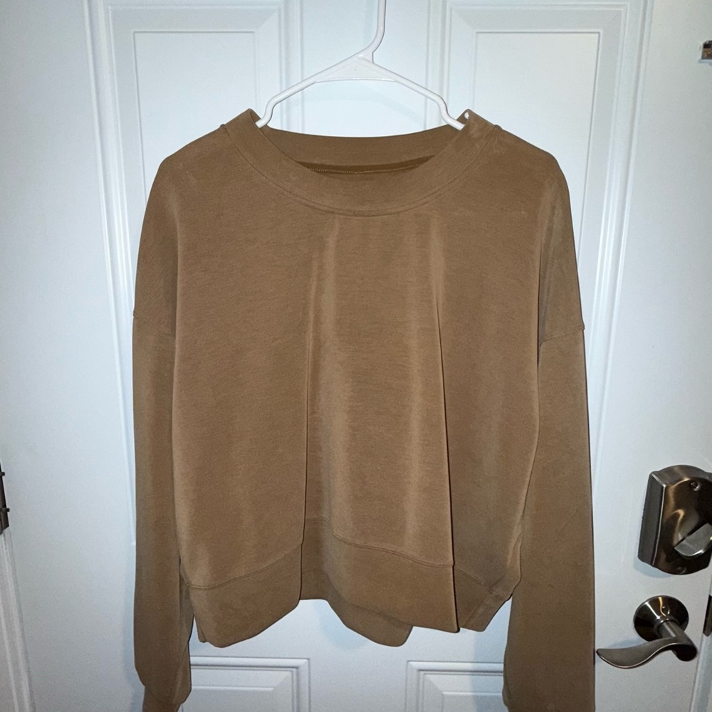 Lululemon - Softstreme Perfectly Oversized Cropped Crew
